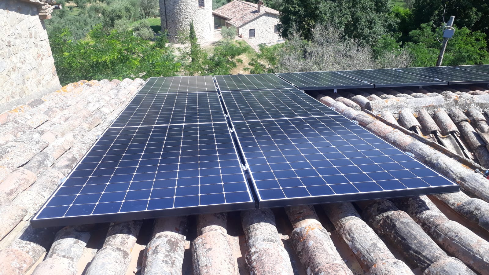 Recensione Impianto Fotovoltaico SUNPOWER Con Accumulo A Ficulle (TR)