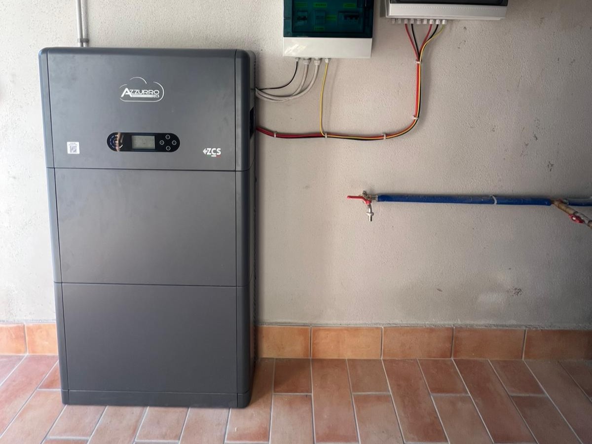 Installazione sistema di accumulo ZCS per impianto fotovoltaico con accumulo Frosinone